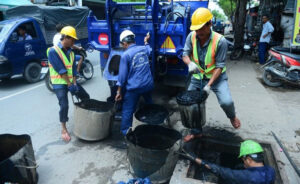 Đội ngũ nhân viên làm việc chuyên nghiệp, chịu được áp lực cao